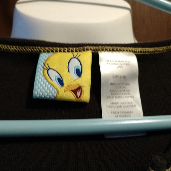 Tweety Bird women's black tee size S - Picture 3 of 3